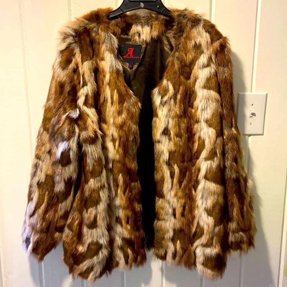 Adrienne Landau Faux Fur Coat Size‎ Large